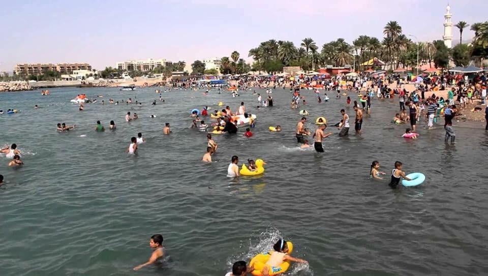 Al-Amer Chalets Akaba Buitenkant foto