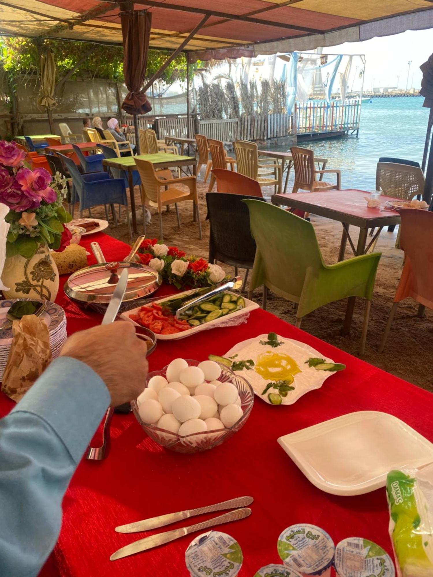 Al-Amer Chalets Akaba Buitenkant foto