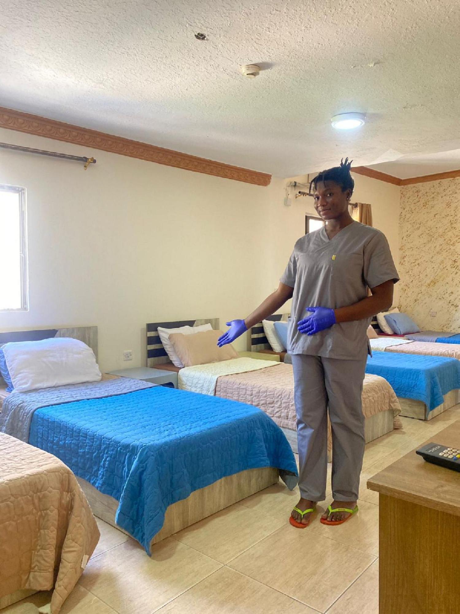 Al-Amer Chalets Akaba Buitenkant foto